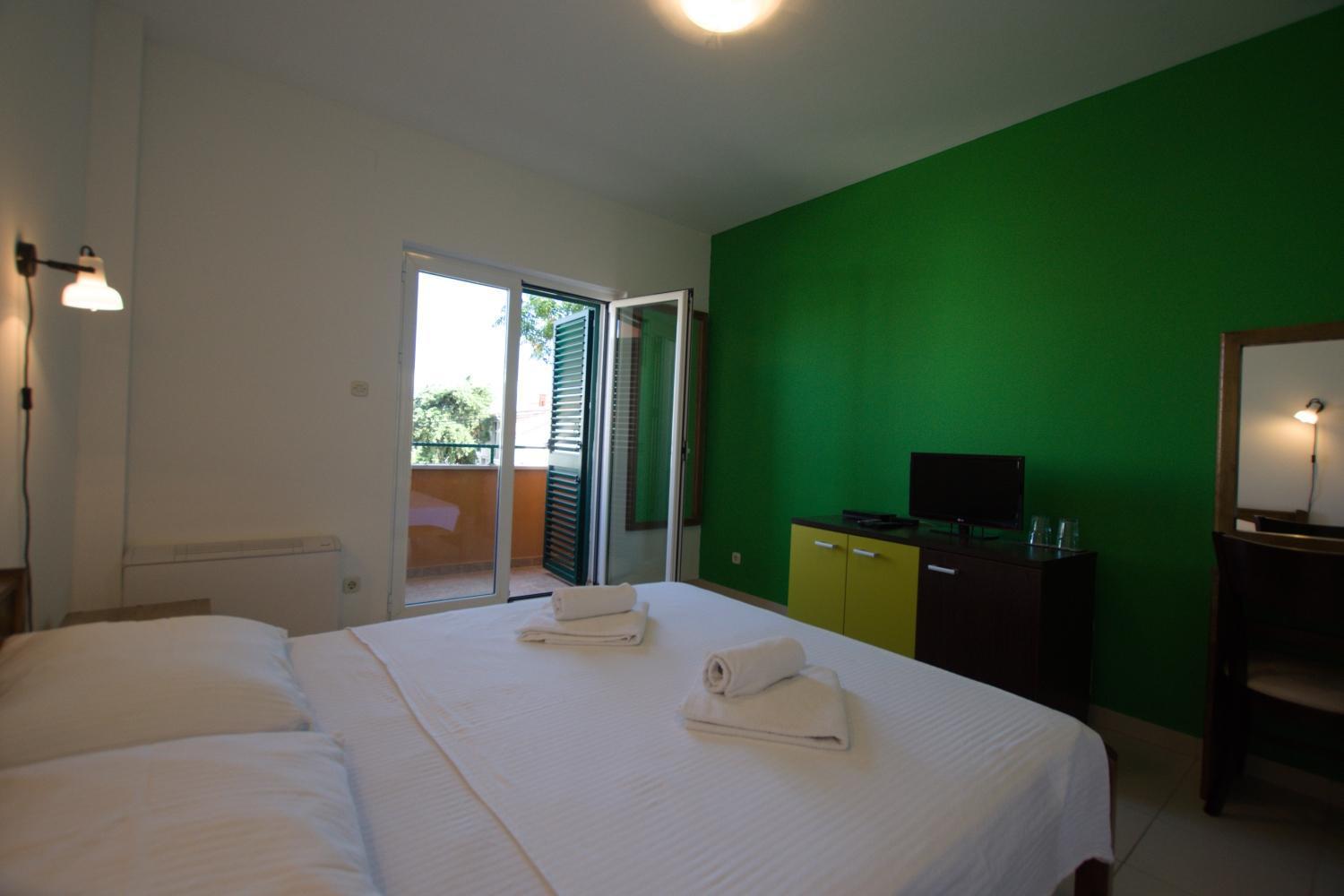 Hotel Pansion HRGA à Vodice Extérieur photo