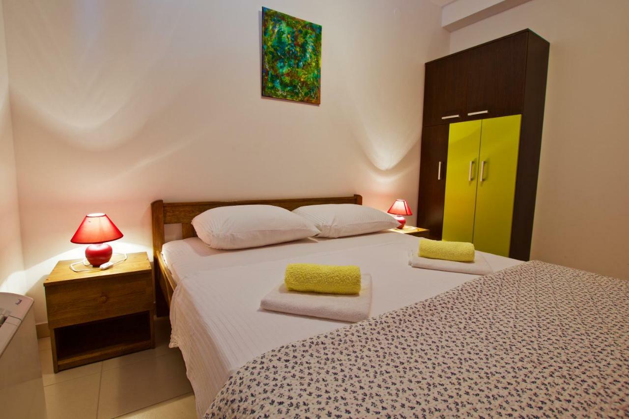 Hotel Pansion HRGA à Vodice Extérieur photo