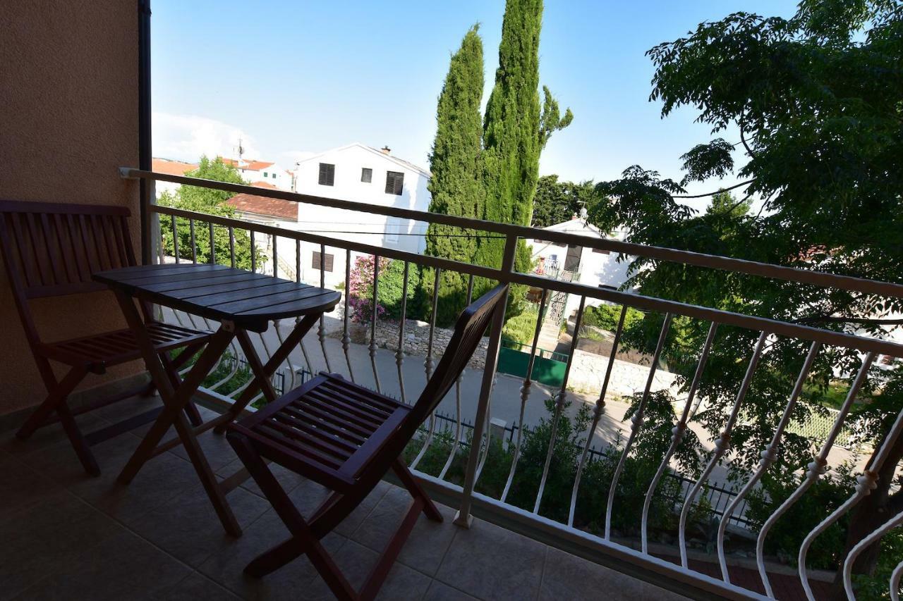 Hotel Pansion HRGA à Vodice Extérieur photo