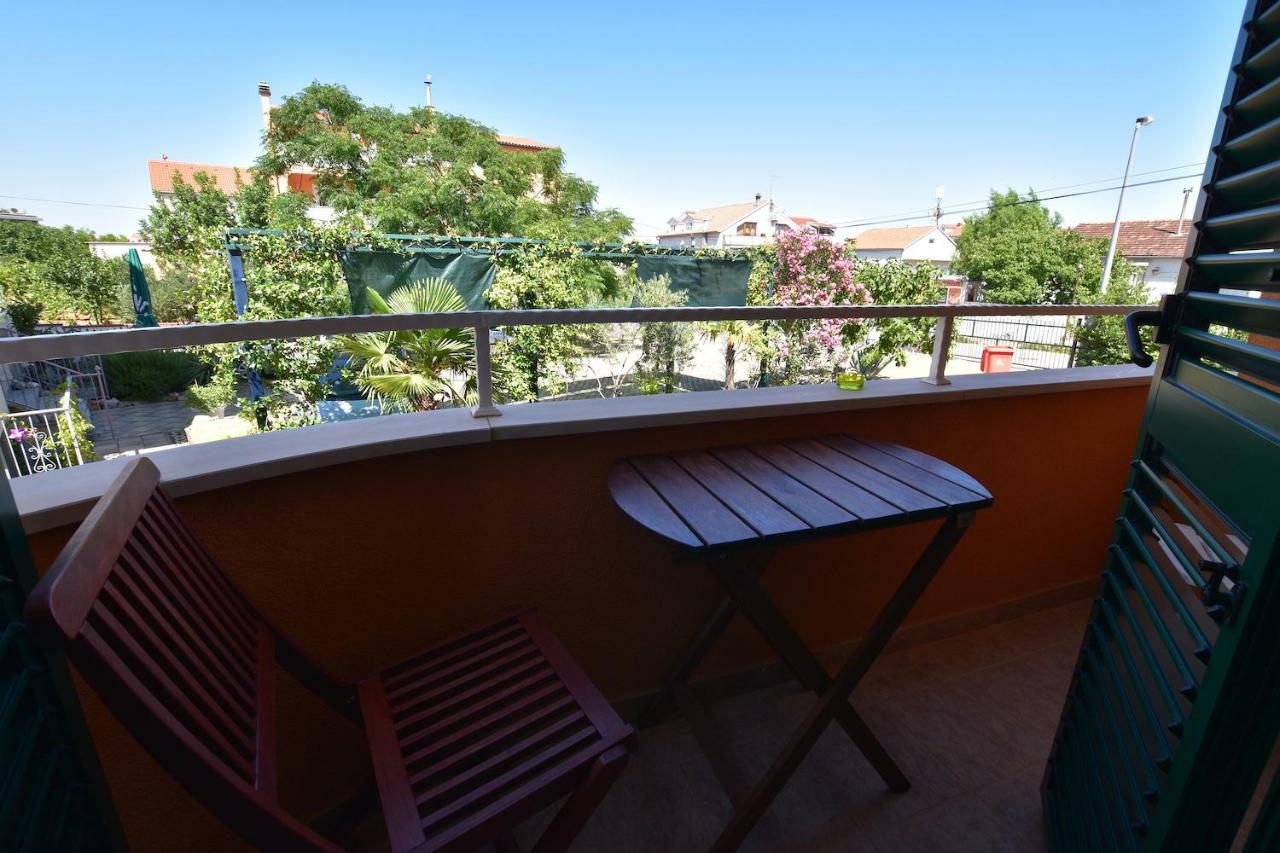 Hotel Pansion HRGA à Vodice Extérieur photo