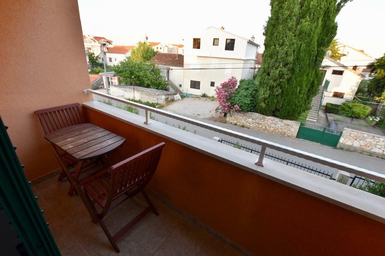 Hotel Pansion HRGA à Vodice Extérieur photo